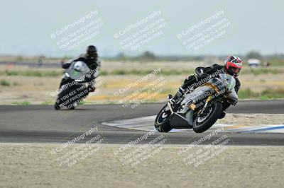 media/Apr-18-2025-TrackDaz (Fri) [[45f5874c44]]/C Group/Session 1 (Turn 7)/